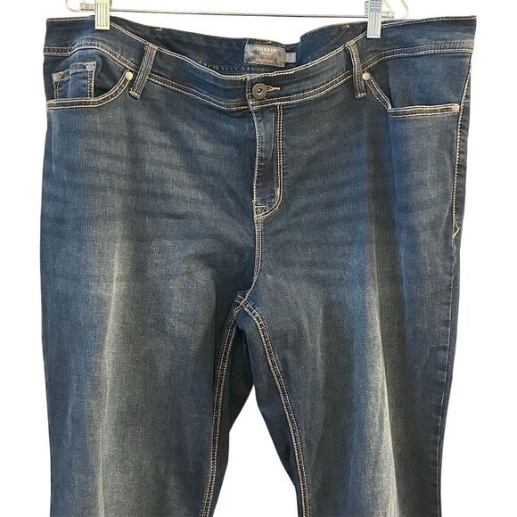 Torrid Women's Plus Size 24 Bootcut Jeans Blue Super Stretch Denim - Picture 3 of 8